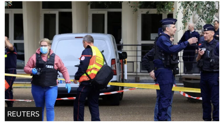 EB7EE273-9D50-40BB-910C-68355E08FB41